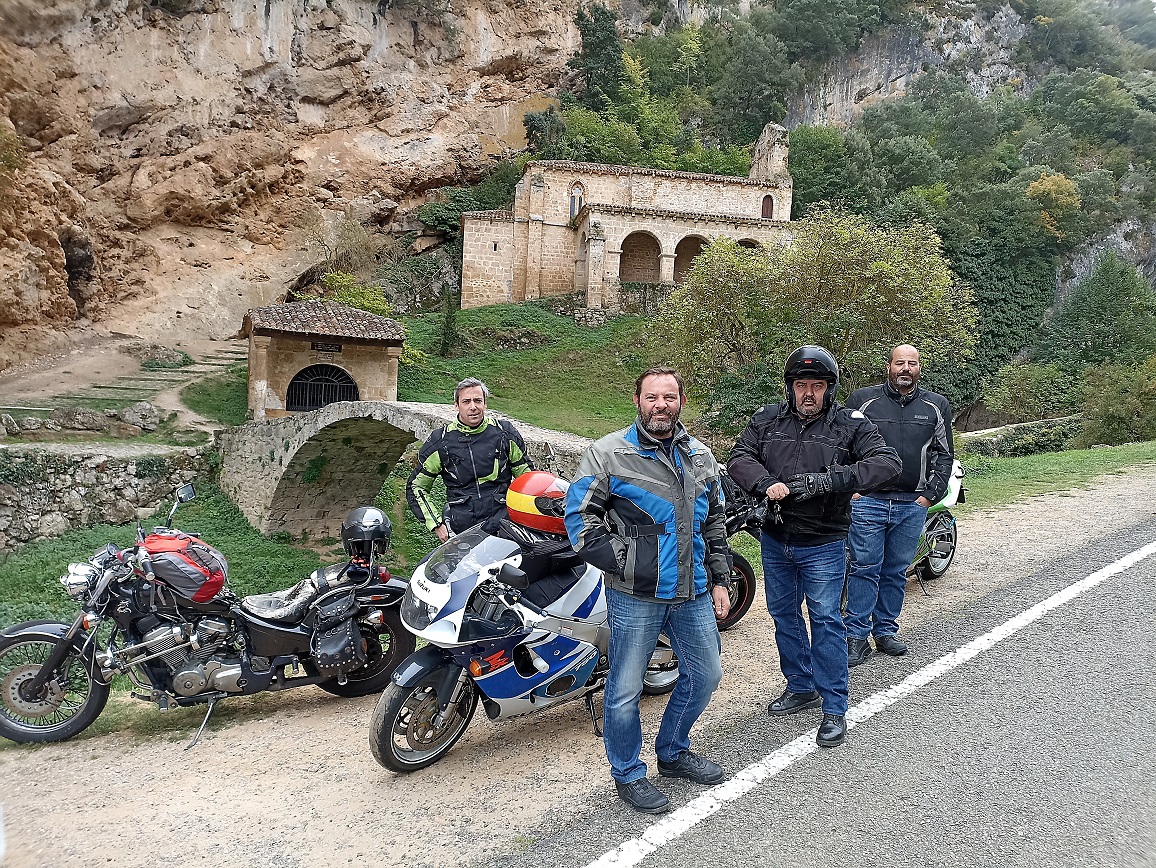 ruta motera por Tobera y Frias
